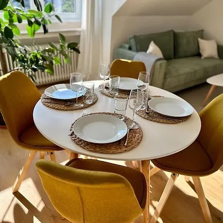 City-apartment, Messe Und Airport Bequem Erreichbar * Düsseldorf