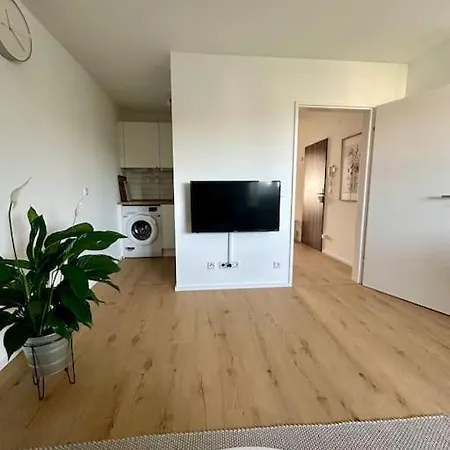 City-apartment, Messe Und Airport Bequem Erreichbar Düsseldorf